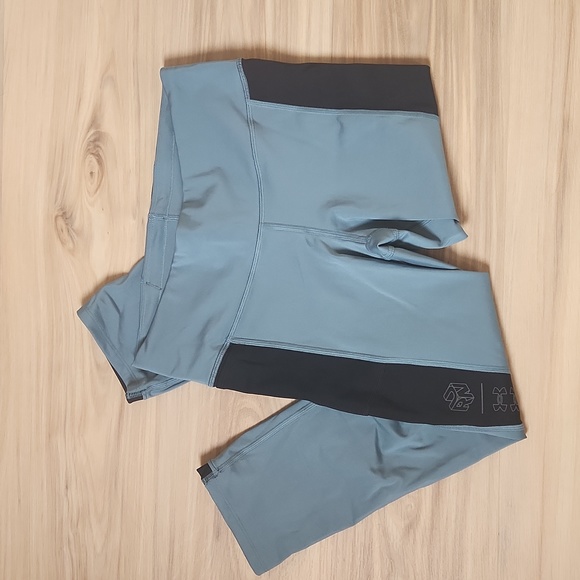 Under armour leggings - Picture 1 of 4